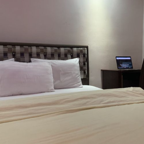 Transit Hotel and Suites Deluxe Room