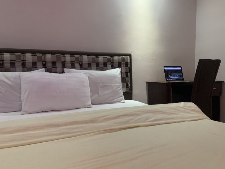 Transit Hotel and Suites Deluxe Room